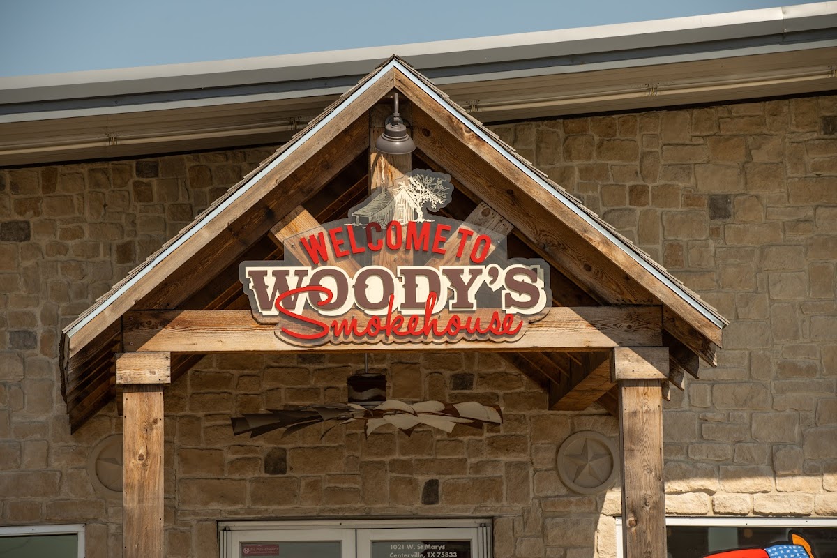 Woody's Smokehouse Southbound
